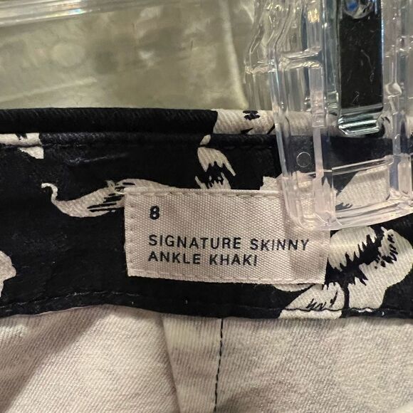 Gap Signature skinny ankle khaki in black and white floral print size 8 - Picture 6 of 12